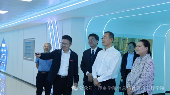 江西省副省长孙洪山调研“萍乡学院.掌动智能”软件与信息安全测评中心